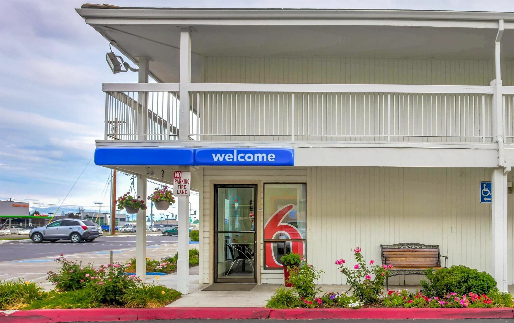 Motel 6-Medford, Or - North ภายนอก รูปภาพ